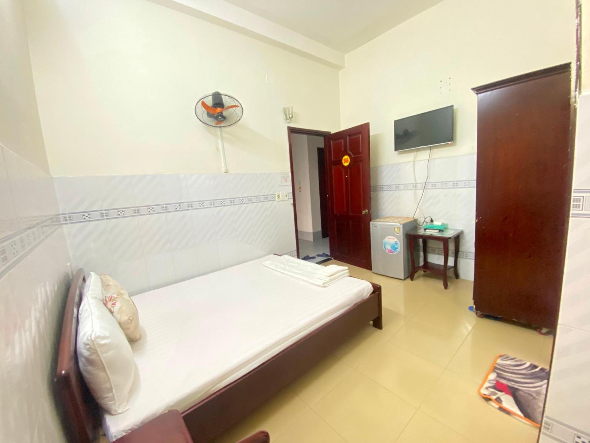Khách Sạn Kim Phụng Ngân Can Tho Exterior foto